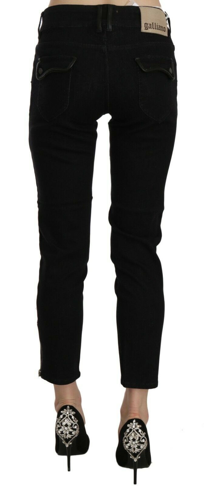 Pantaloni casual in denim con orlo tagliato corto e vita media neri di John Galliano