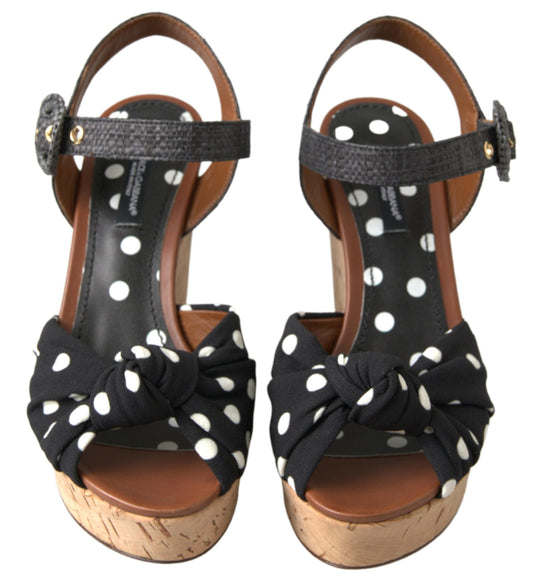 Sandali con zeppa e cinturino alla caviglia neri a pois di Dolce & Gabbana