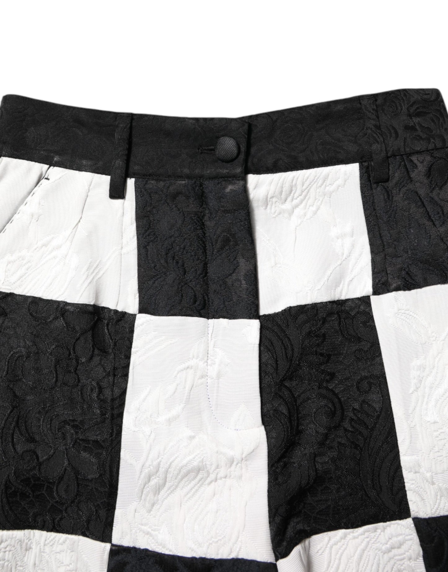Pantaloncini corti in broccato floreale bianco e nero Dolce & Gabbana
