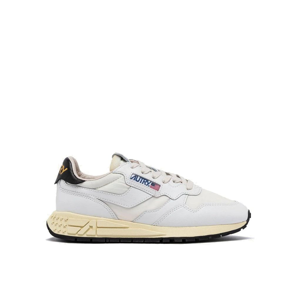 Sneakers sportive in tessuto bianco Autry