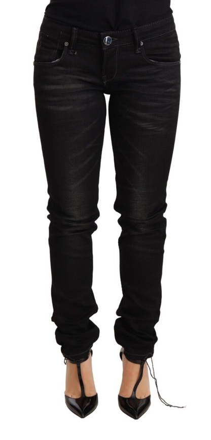 Jeans slim fit a vita bassa in denim di cotone lavato nero Acht