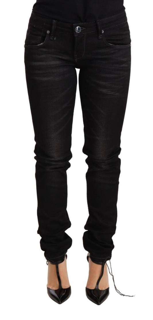 Jeans slim fit a vita bassa in denim di cotone lavato nero Acht
