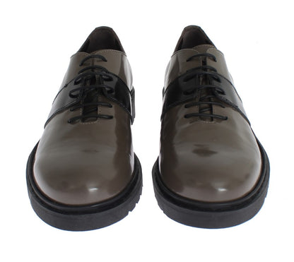 AI_ Scarpe con lacci in pelle grigio-marrone