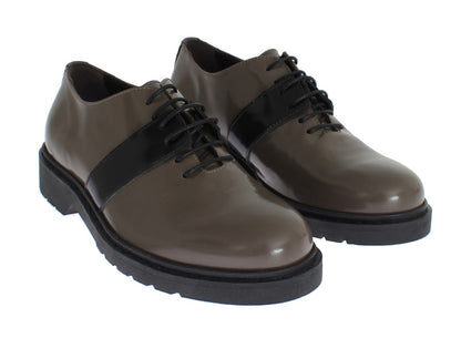 AI_ Scarpe con lacci in pelle grigio-marrone