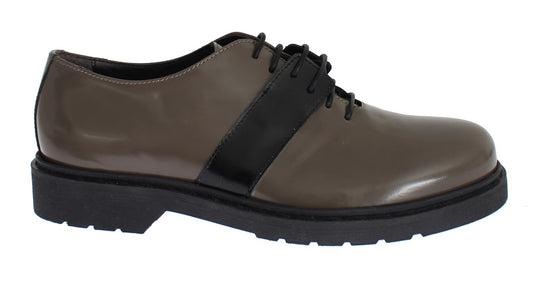 AI_ Scarpe con lacci in pelle grigio-marrone