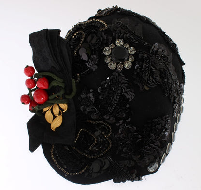 Cappello con spilla Dolce &amp; Gabbana con ciliegie dorate e cristalli neri