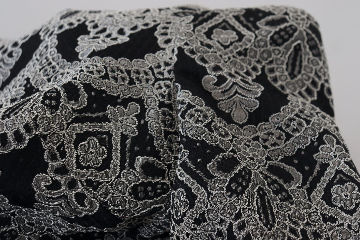 Dolce &amp; Gabbana Abito aderente in jacquard grigio nero