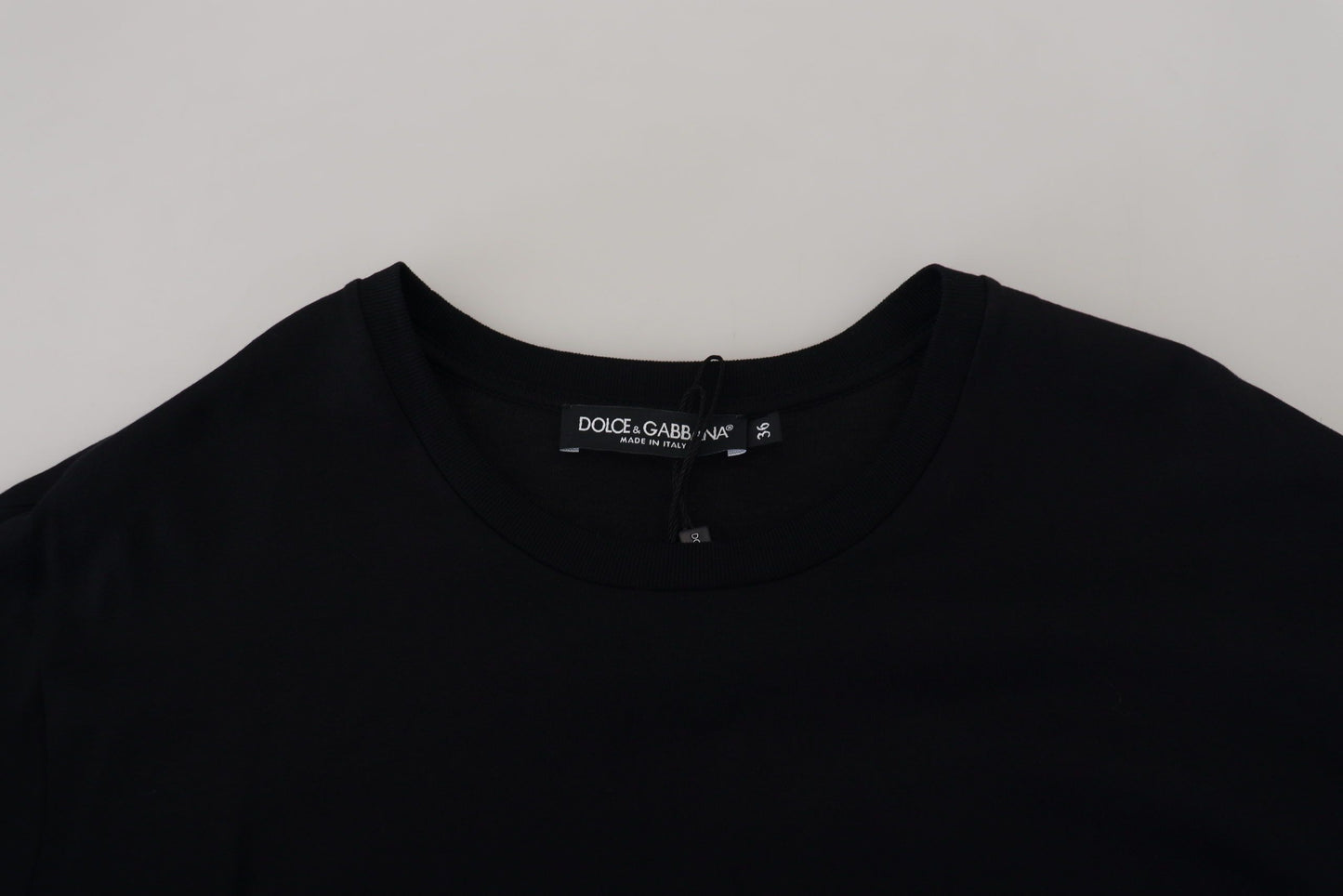 Dolce &amp; Gabbana T-shirt nera Camicetta in cotone con nappe