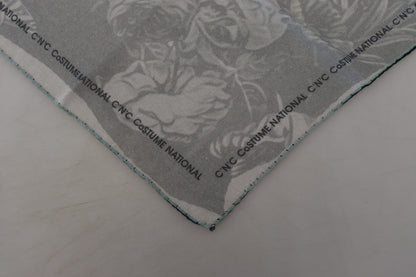 Sciarpa con stampa grigia e foulard di marca Costume National