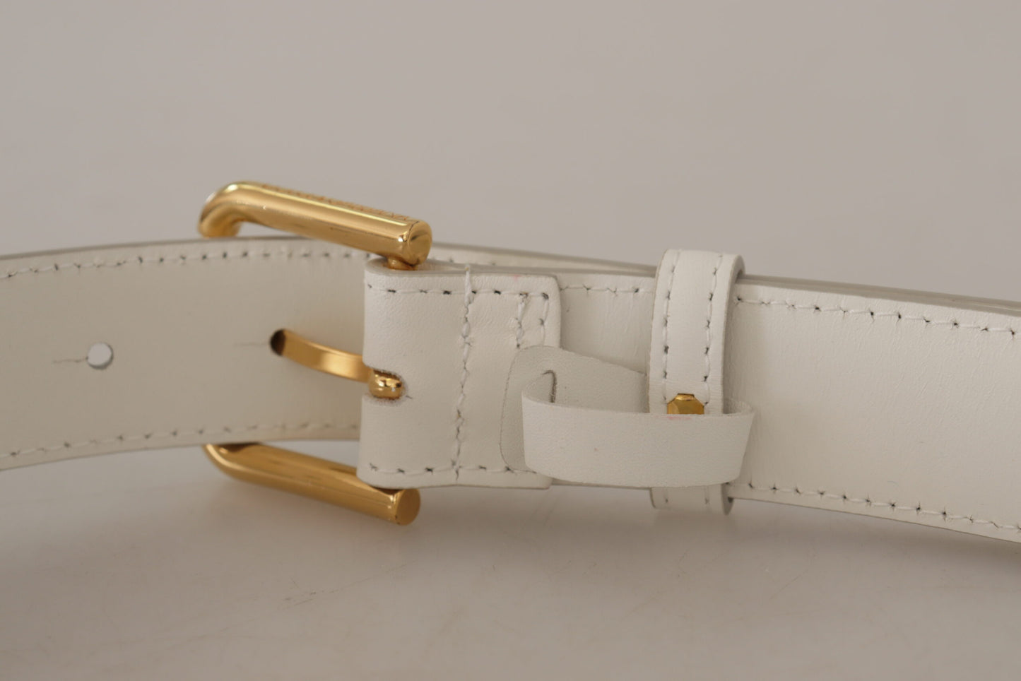 Cintura Dolce &amp; Gabbana in pelle di vitello bianca con fibbia in metallo e logo color oro
