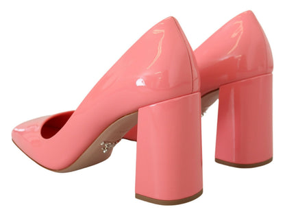 Prada - Décolleté classiche con tacco a blocco in vernice rosa