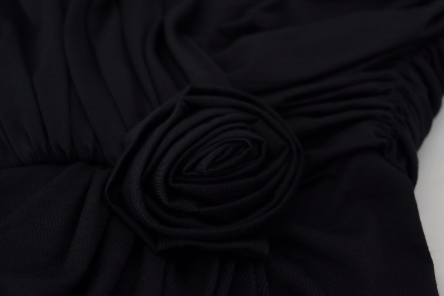 Dolce &amp; Gabbana Abito monospalla in lana con tubino nero