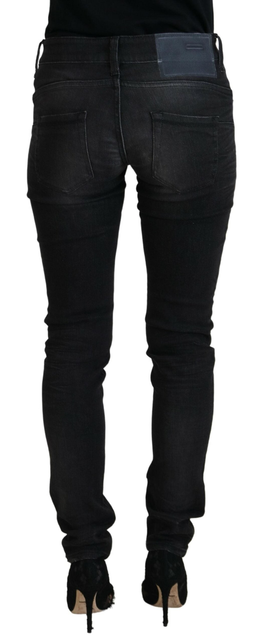 Jeans casual da donna in denim slim fit a vita bassa in cotone nero Acht