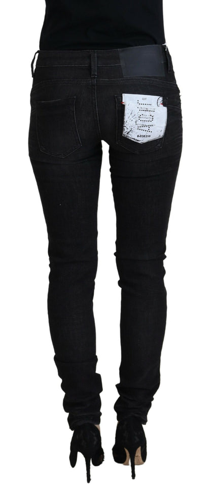 Jeans casual da donna in denim slim fit in cotone nero Acht