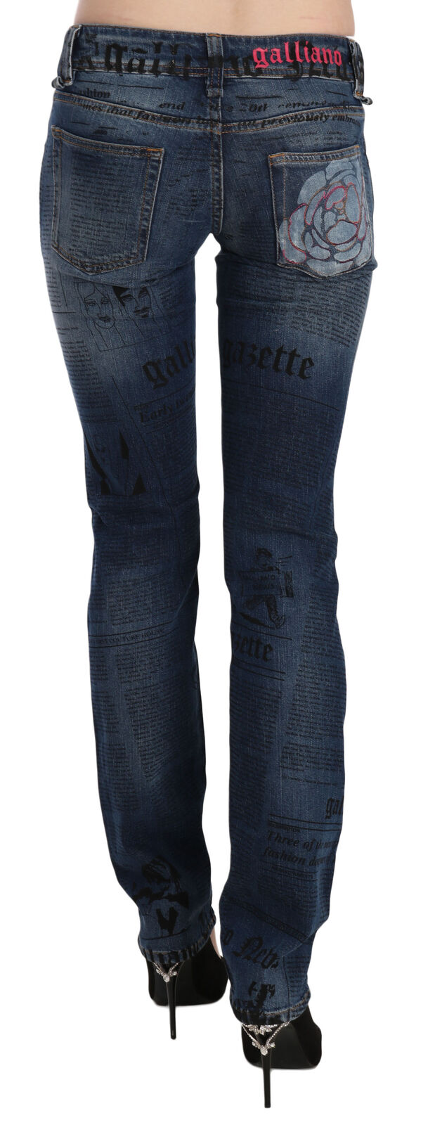 Pantaloni in denim skinny a vita bassa con stampa di giornale blu John Galliano