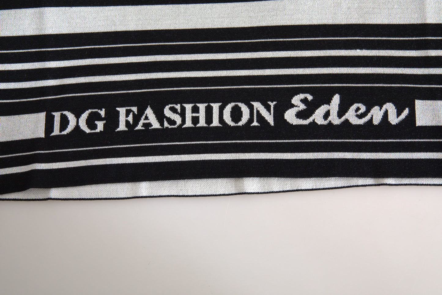 Maglietta girocollo Dolce &amp; Gabbana in cotone bianco DG Fashion