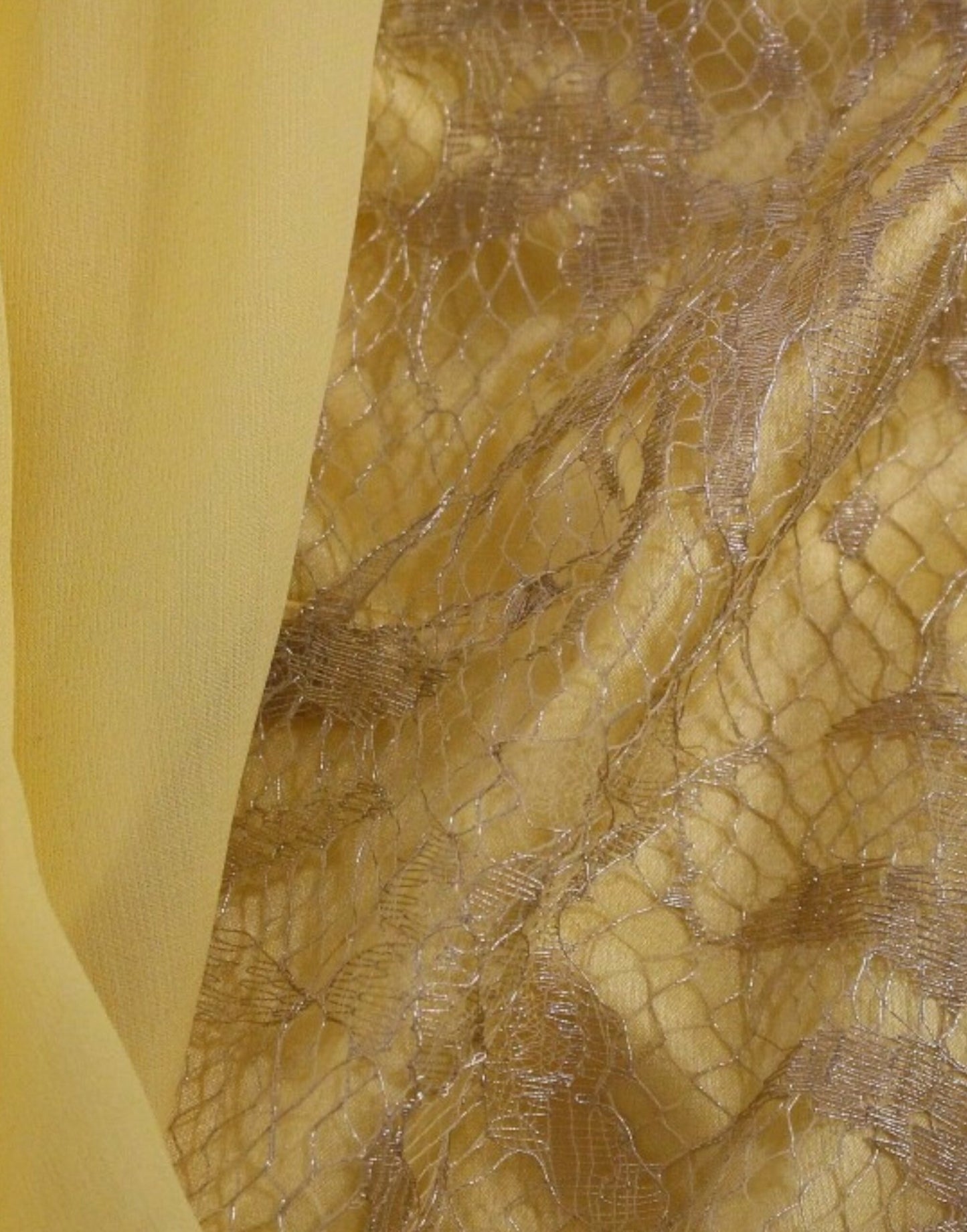 Mini abito in pizzo giallo con cristalli Dolce &amp; Gabbana