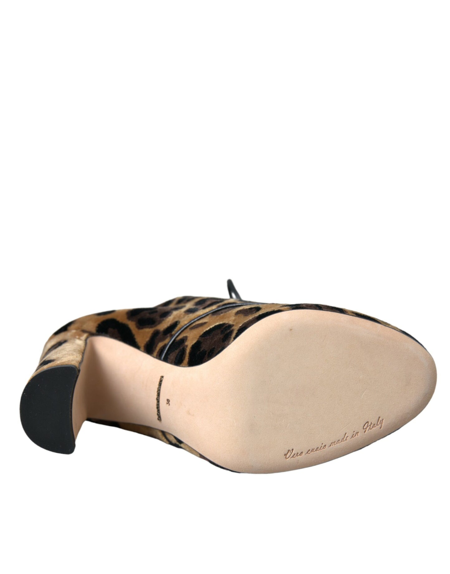 Dolce &amp; Gabbana - Stivaletti con lacci in pelliccia leopardata marrone