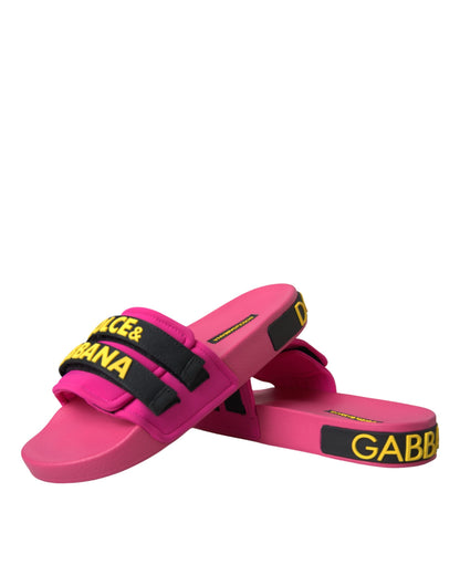 Dolce &amp; Gabbana, sandali da spiaggia con logo rosa e nero