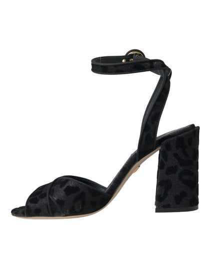 Sandali con tacco in pelle scamosciata leopardata nera Dolce &amp; Gabbana