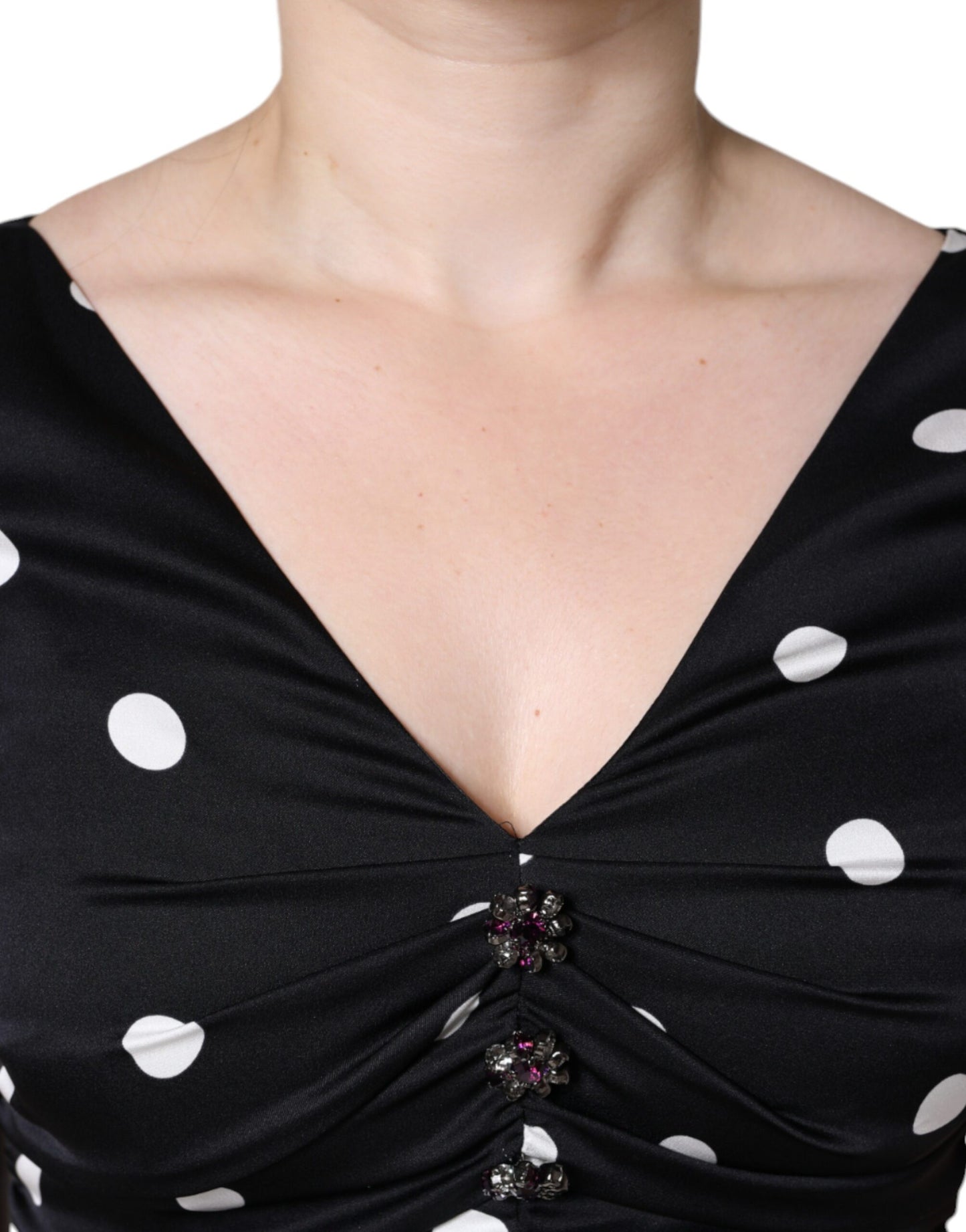 Dolce &amp; Gabbana Abito midi in seta nera con scollo a V e nappe a pois