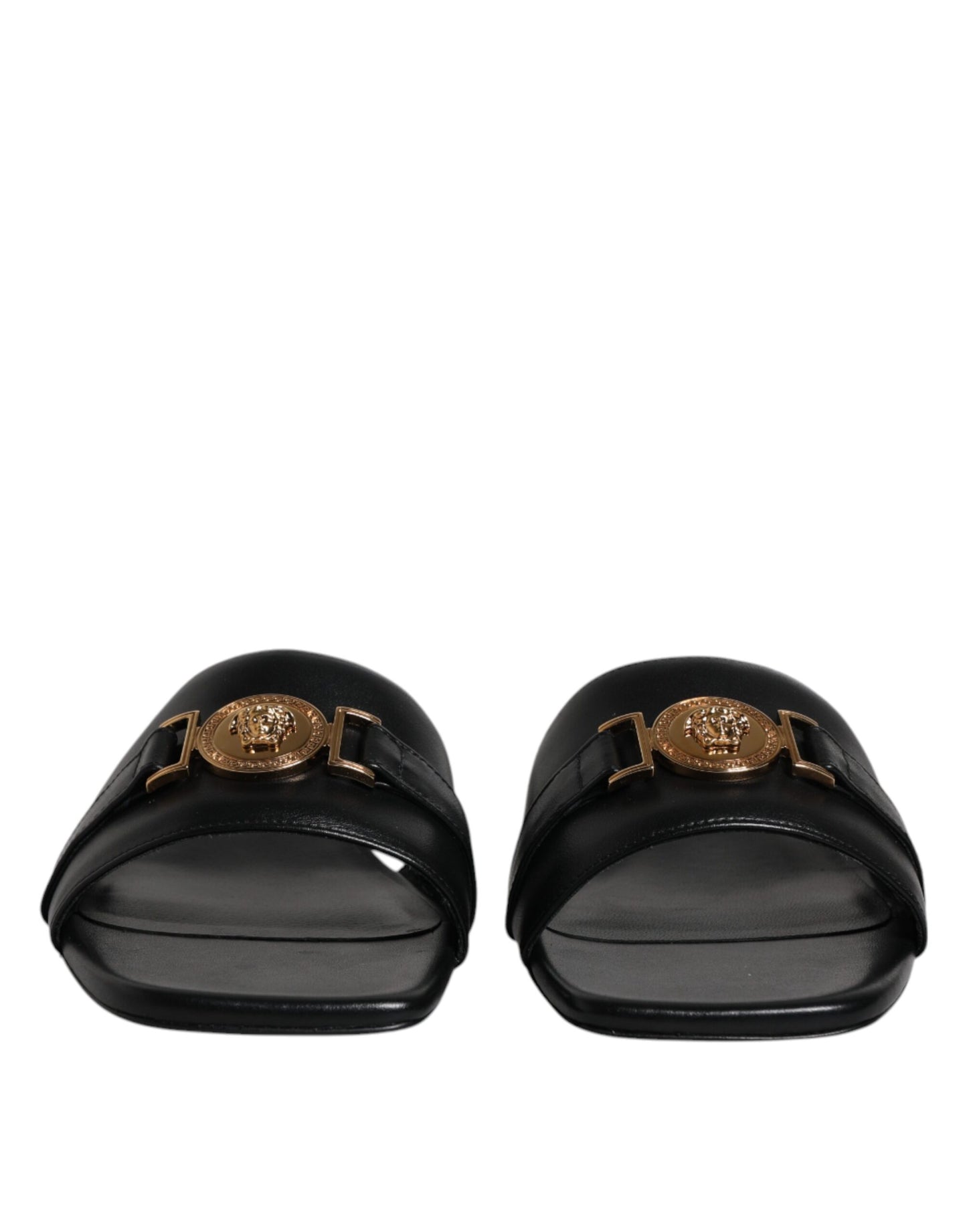 Scarpe basse slip-on con placca logo in pelle nera Versace