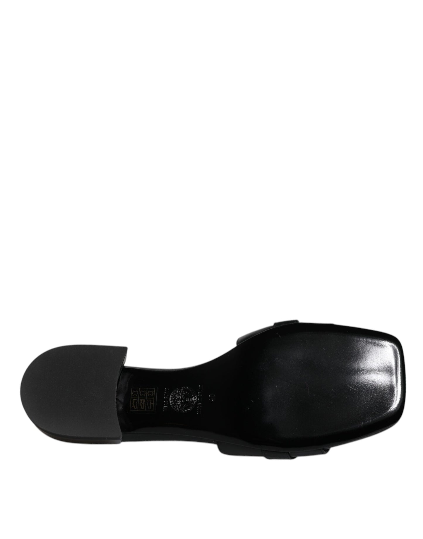 Scarpe basse slip-on con placca logo in pelle nera Versace