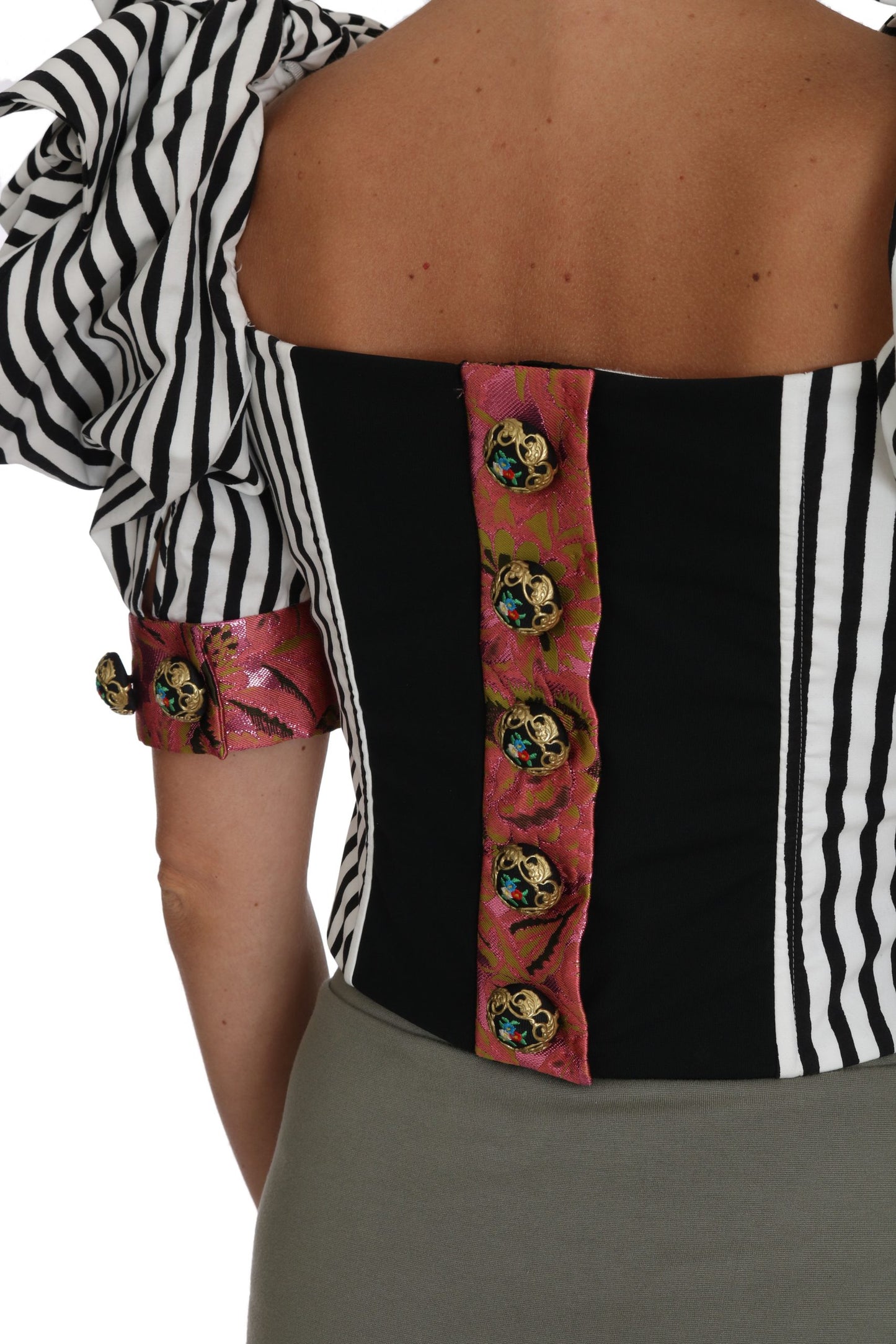 Dolce &amp; Gabbana Camicia a maniche a sbuffo con top corto a righe bianche e nere
