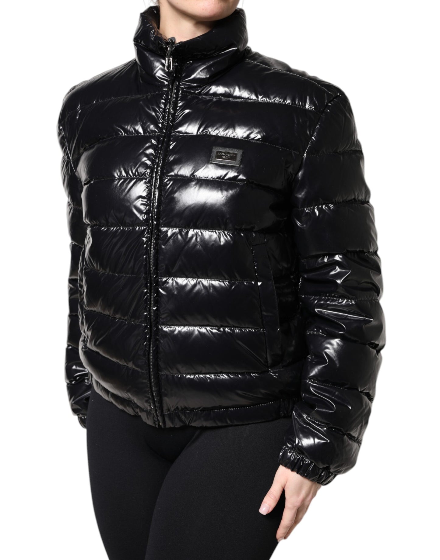 Piumino Dolce &amp; Gabbana con zip intera e placca logo nera