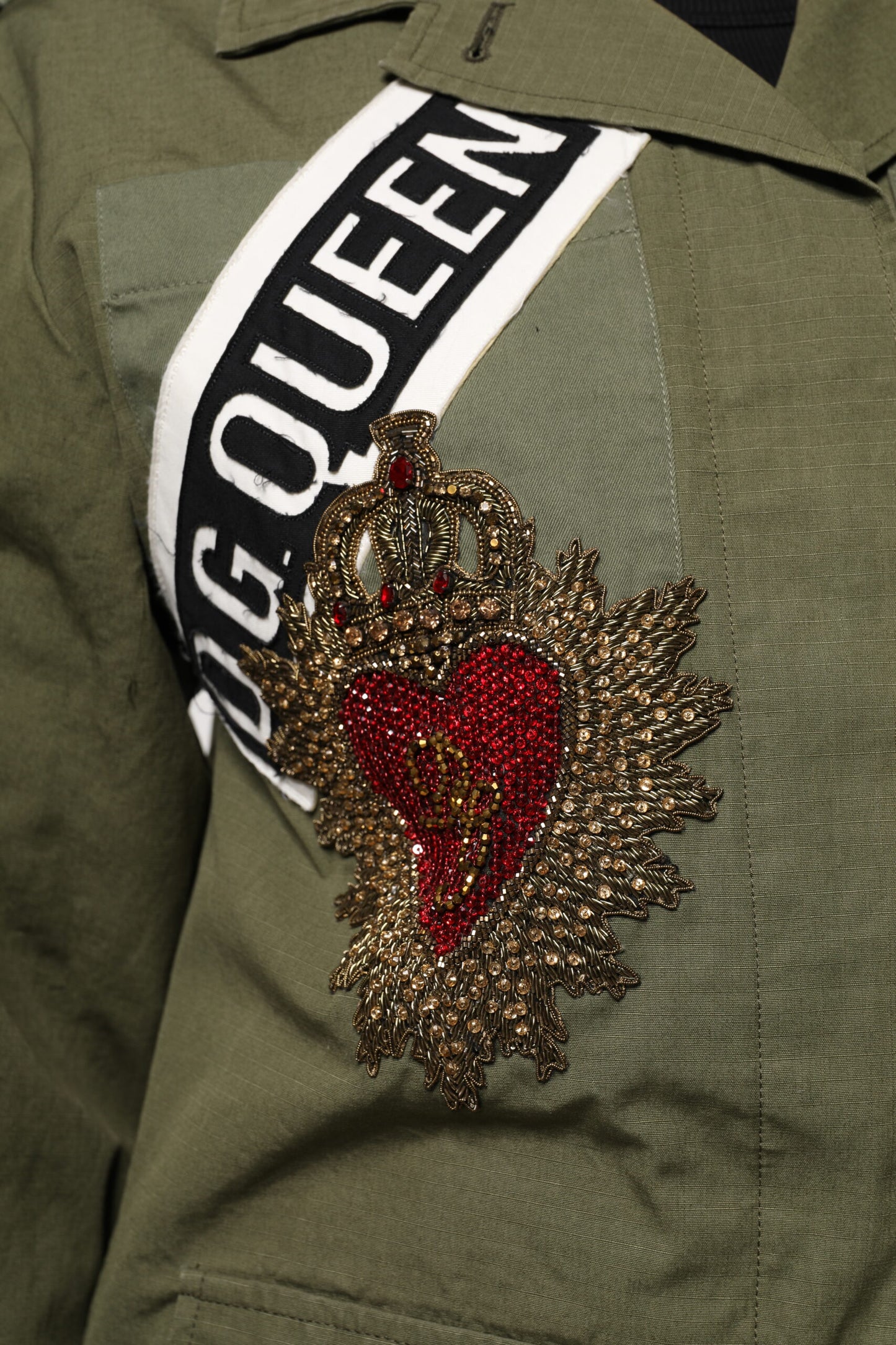 Dolce &amp; Gabbana Giacca con cappuccio e decorazioni Queen verde militare