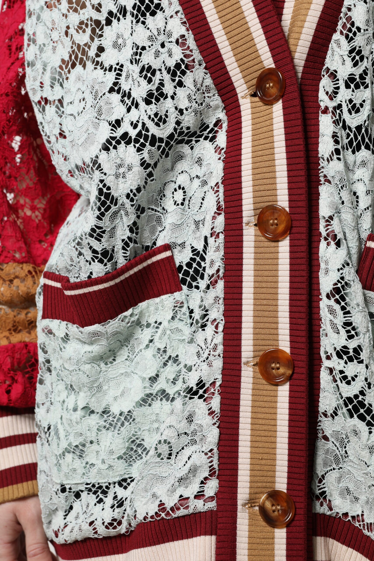 Dolce &amp; Gabbana Cardigan in pizzo floreale multicolore