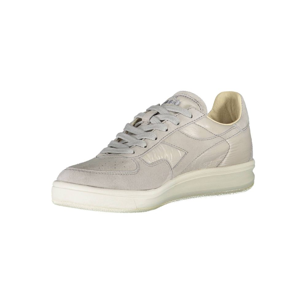 Sneaker Diadora da donna in pelle grigio