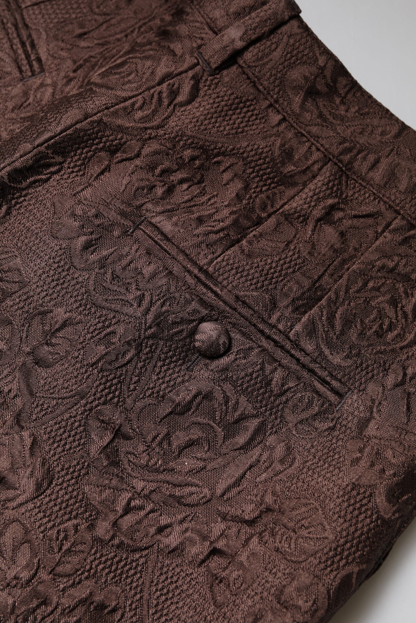 Dolce &amp; Gabbana - Mini short in broccato floreale marrone a vita media