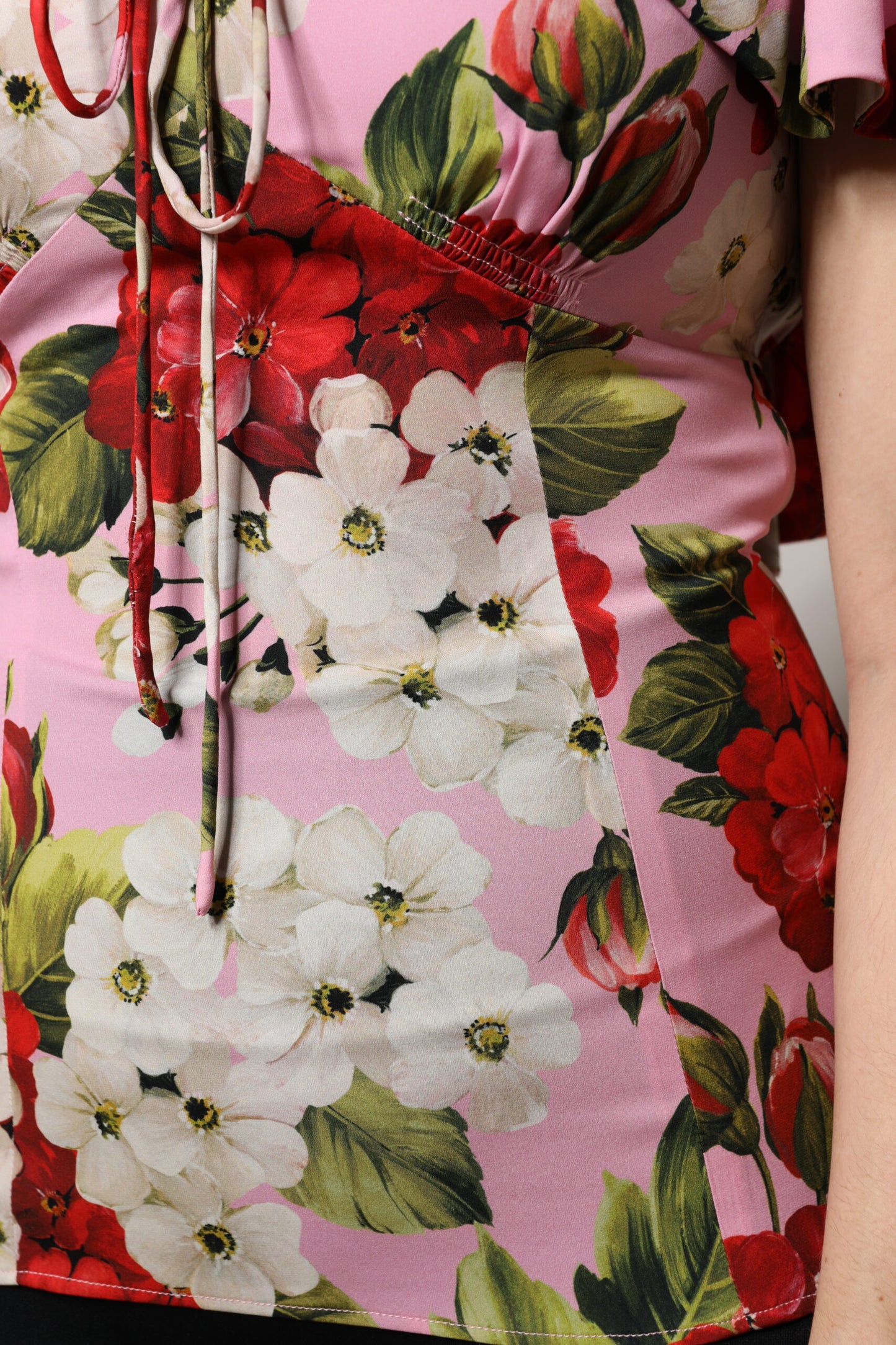 Dolce &amp; Gabbana Top blusa a maniche corte in seta floreale rosa