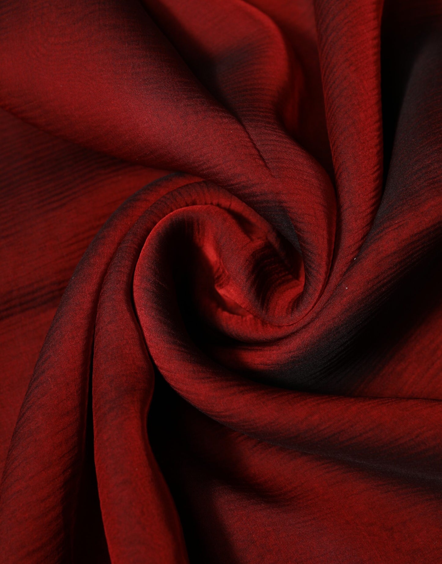 Sciarpa da donna Dolce &amp; Gabbana in seta rossa rettangolare