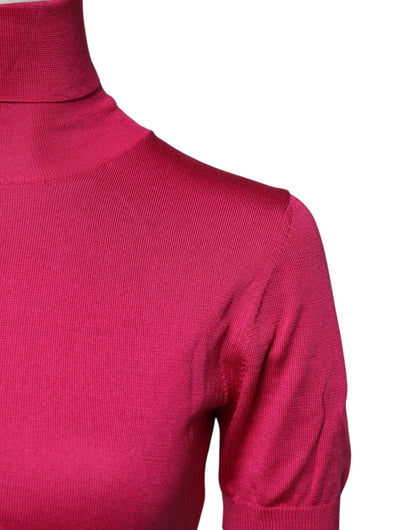 Dolce &amp; Gabbana Top corto in maglia di seta rosa con collo alto
