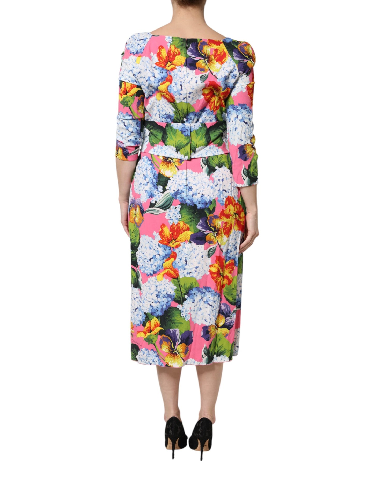 Dolce &amp; Gabbana Abito midi a tubino plissettato con stampa floreale multicolore