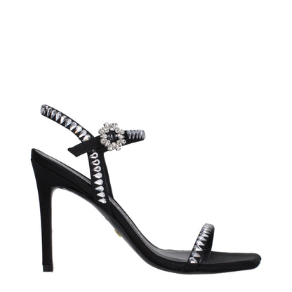 Sandali con tacco a spillo in raso nero Stuart Weitzman