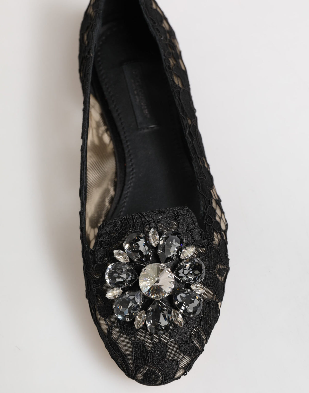 Dolce &amp; Gabbana Scarpe basse nere con pizzo Taormina e cristalli