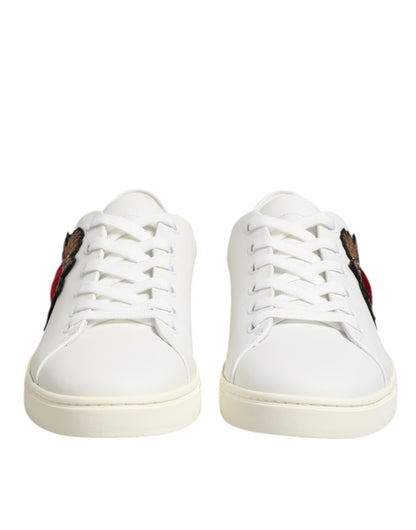 Scarpe da ginnastica bianche in pelle con toppa a forma di cuore sacro di Dolce &amp; Gabbana