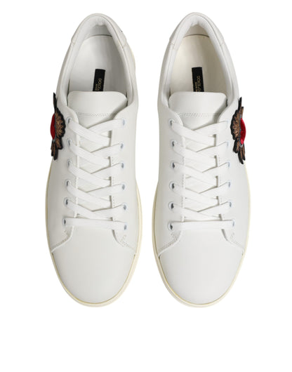 Scarpe da ginnastica bianche in pelle con toppa a forma di cuore sacro di Dolce &amp; Gabbana