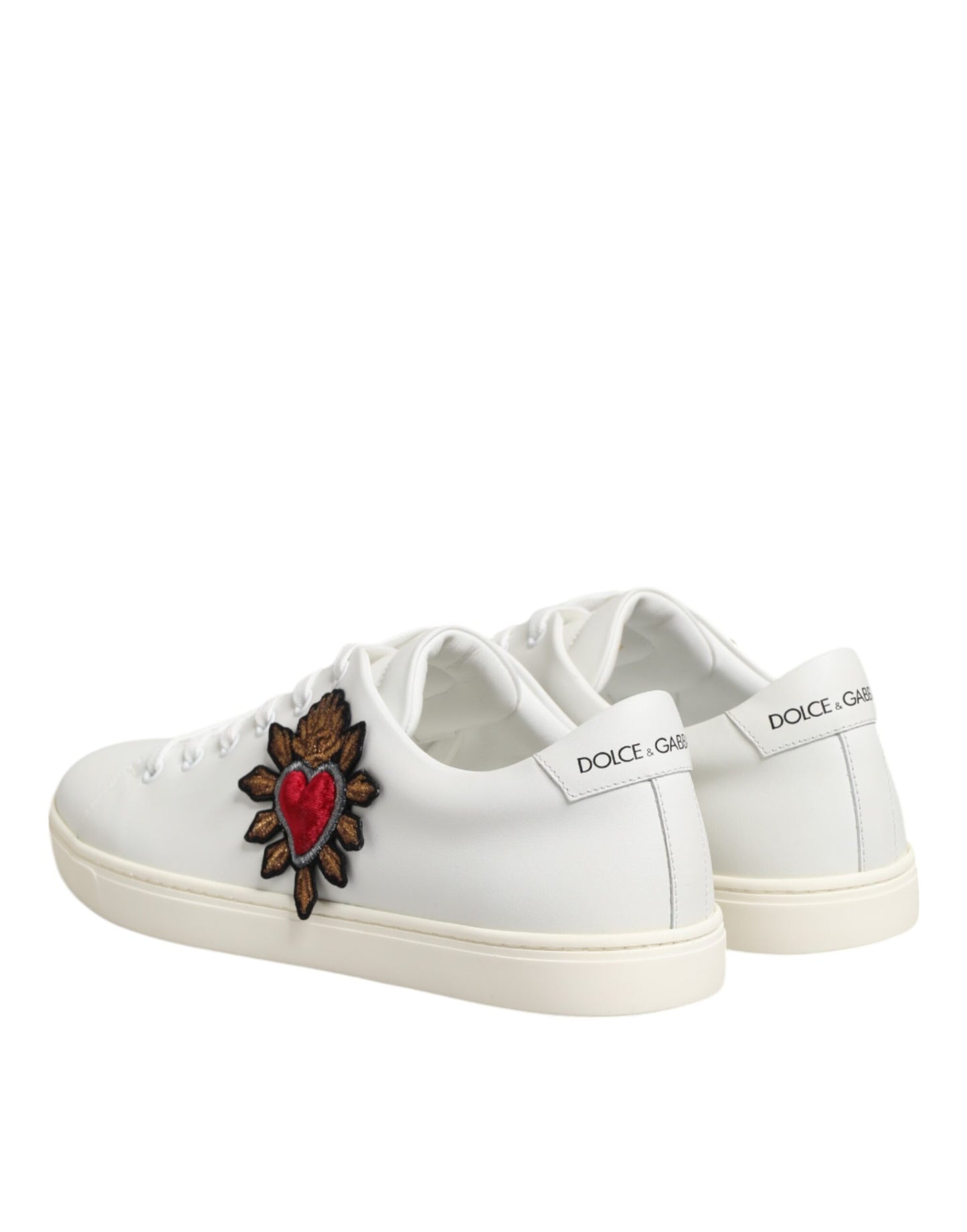 Scarpe da ginnastica bianche in pelle con toppa a forma di cuore sacro di Dolce &amp; Gabbana