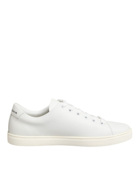 Scarpe da ginnastica bianche in pelle con toppa a forma di cuore sacro di Dolce &amp; Gabbana