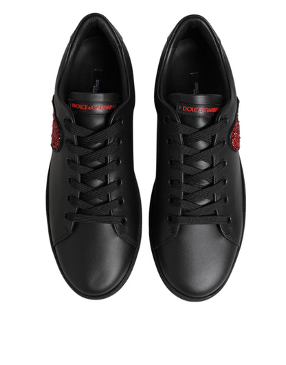Dolce &amp; Gabbana Scarpe da ginnastica basse in pelle nera con cuore di cristallo