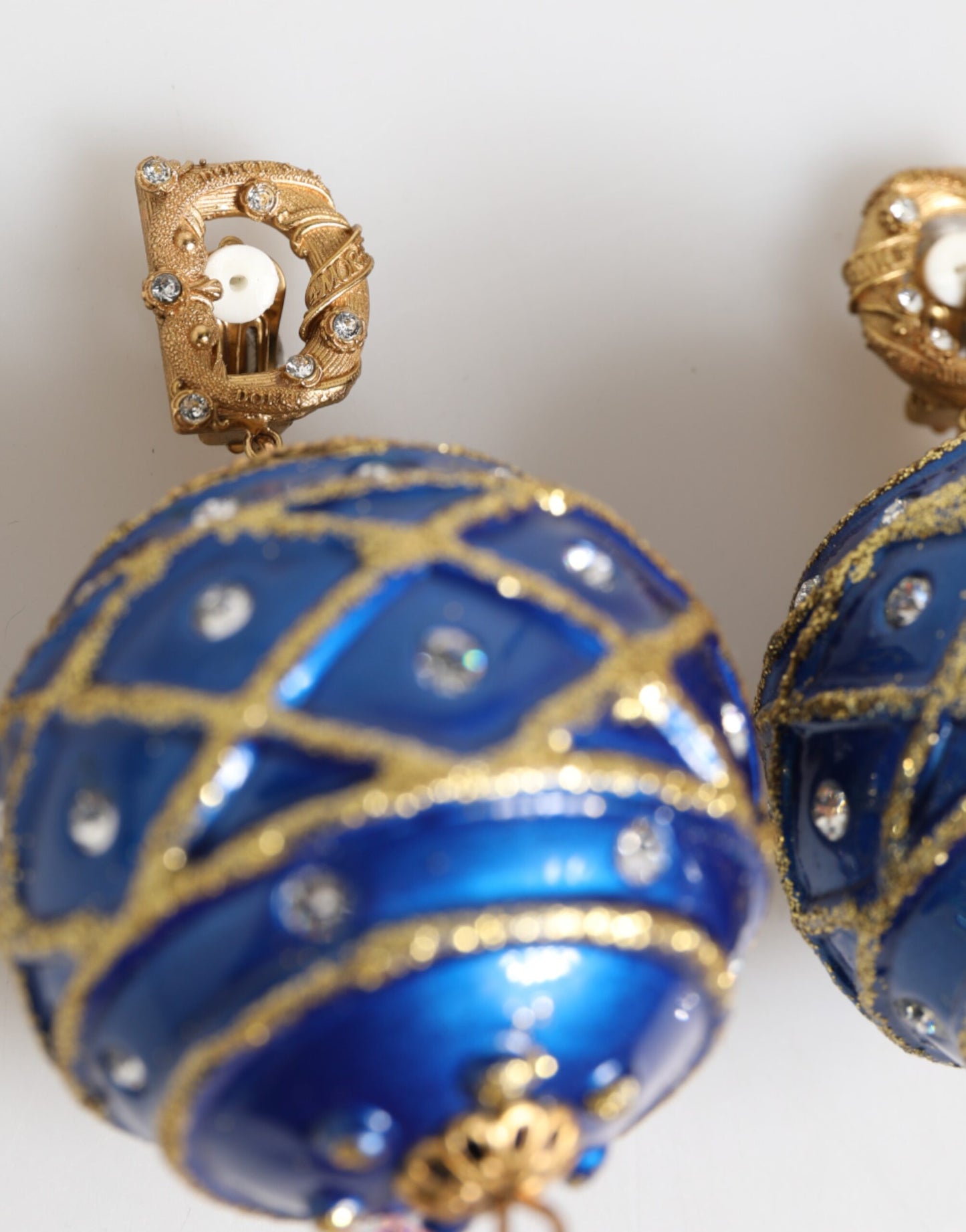 Orecchini a clip con goccia di cristallo e pallina di Natale blu in ottone dorato Dolce &amp; Gabbana