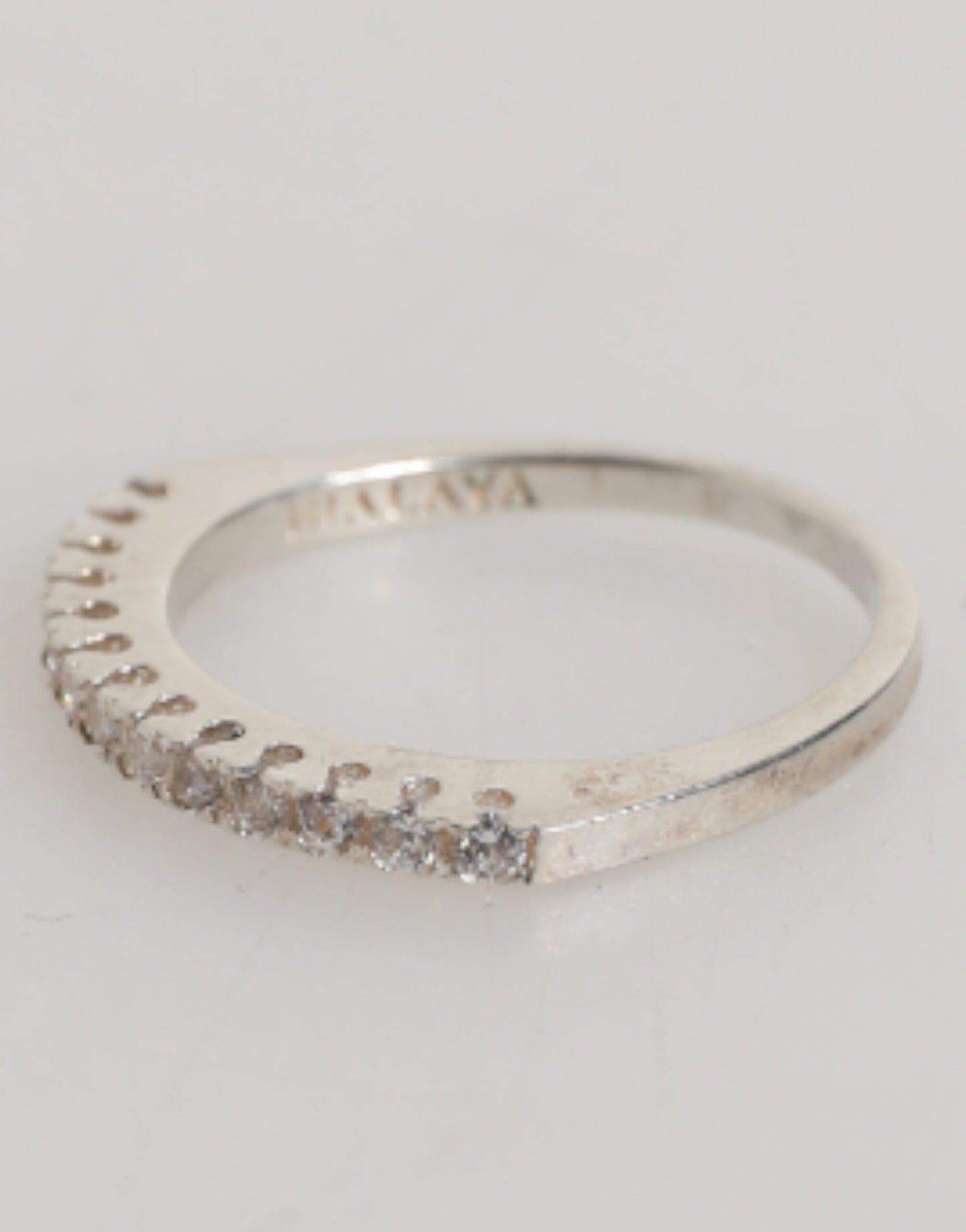 Anello dell'eternità Nialaya in argento sterling 925 con pavé di zirconi cubici e cristalli
