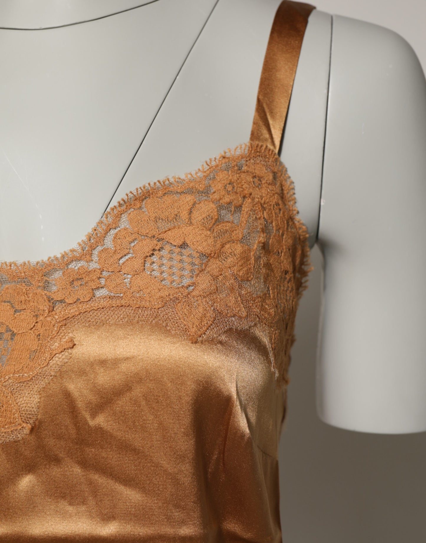 Dolce &amp; Gabbana Lingerie Intimo in Raso di Seta con Pizzo Floreale Marrone