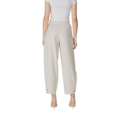 Pantaloni casual in viscosa color crema Vila Clothes