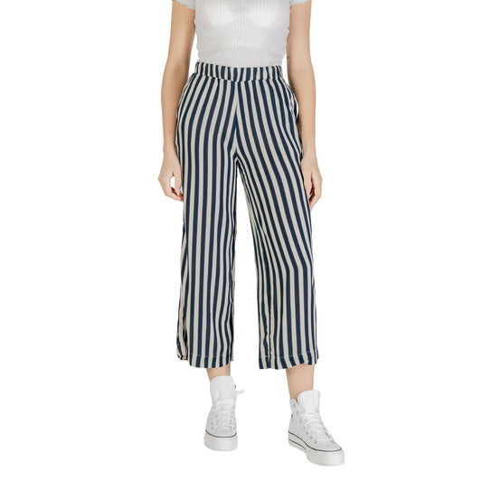 Pantaloni corti in viscosa blu ICHI