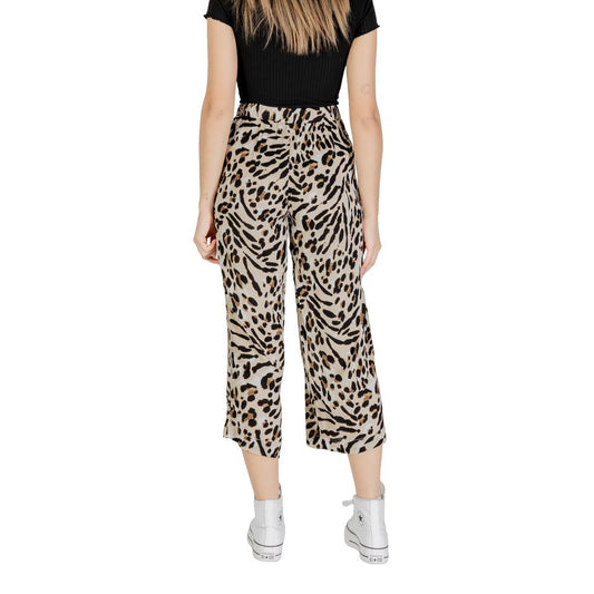 Pantaloni corti in viscosa beige ICHI